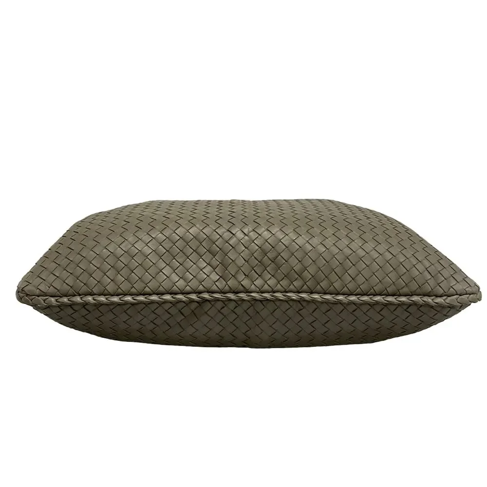 Bottega Veneta Large Veneta bag Handbag